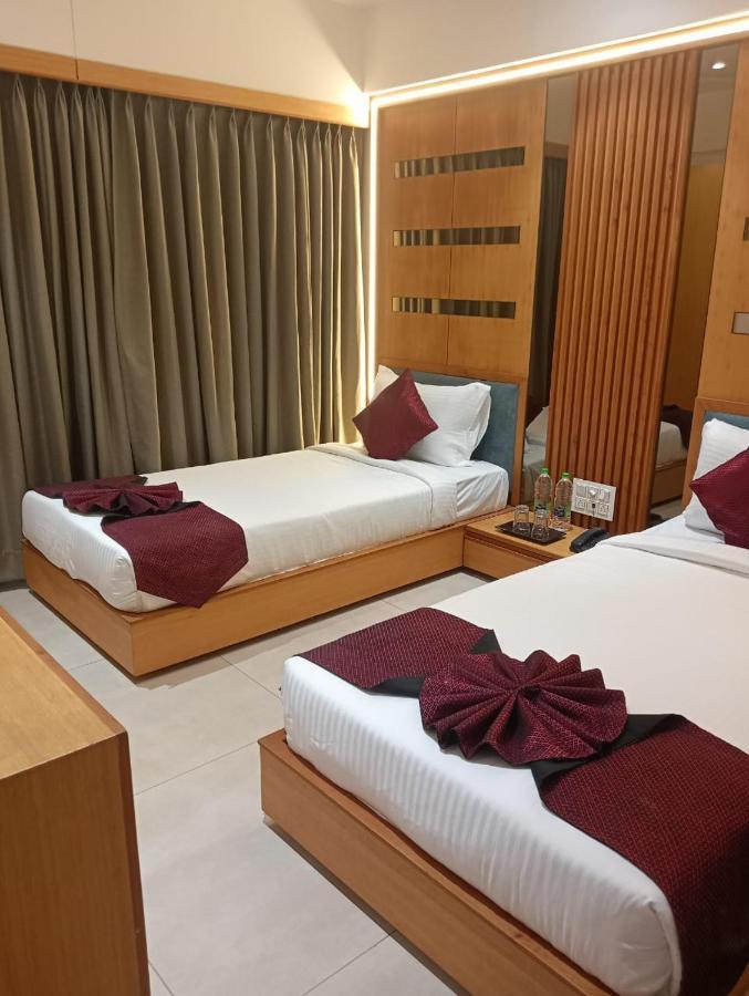 Alba Inn, Vijay Nagar インドール エクステリア 写真